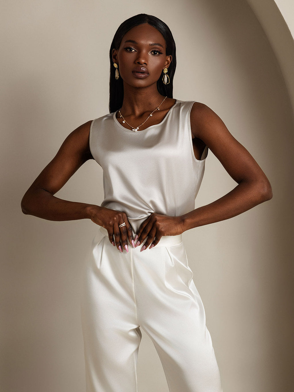 19Momme Silk Sleeveless Round Neck Women's Tank Top