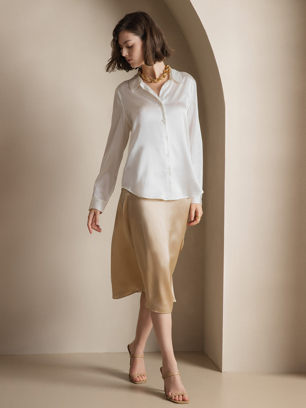 19Momme Silk Long Sleeve Lapel Collar Women's Shirt with Button Up Design