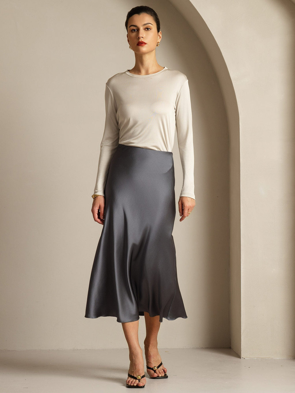 Women's Pure Silk Long Sleeve Round Neck Top