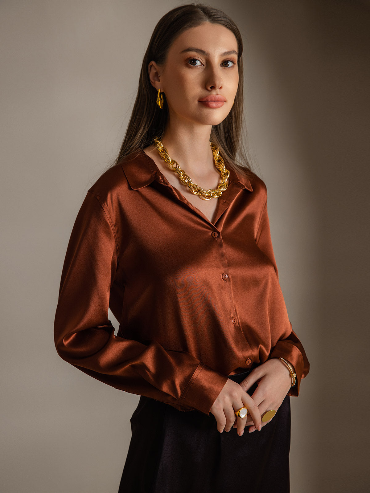 19Momme Silk Long Sleeve Lapel Collar Women's Shirt with Button Up Design