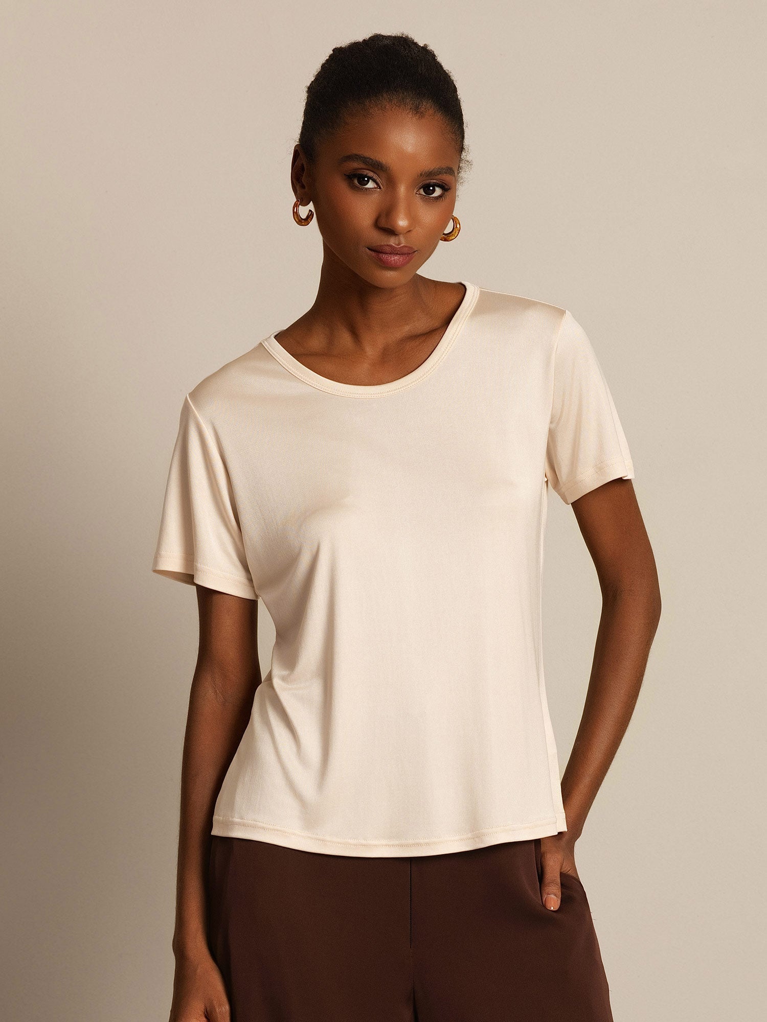 Women's Pure Silk Short Sleeve Round Neck T-Shirt