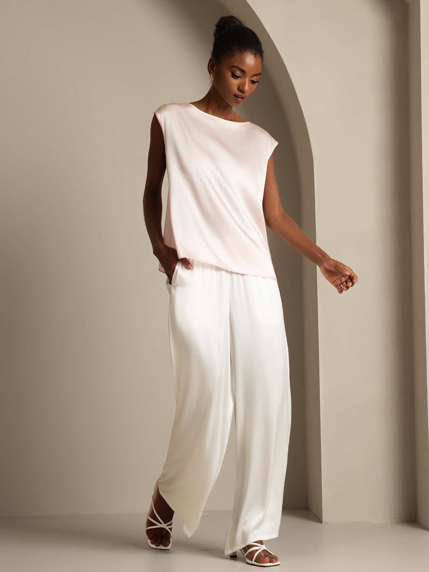 19Momme Women's Silk Cap Sleeve Round Neck Top