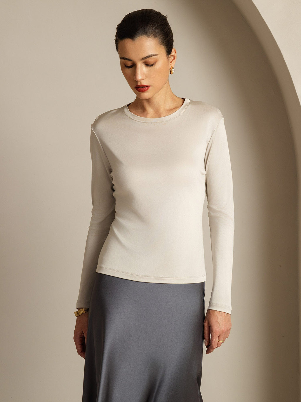 Women's Pure Silk Long Sleeve Round Neck Top