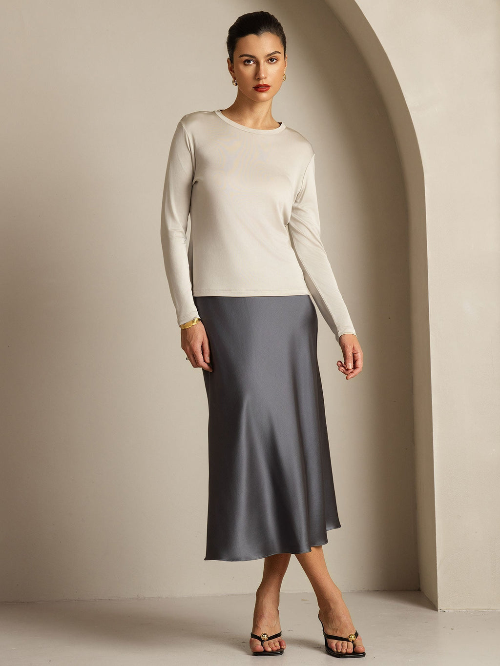 Women's Pure Silk Long Sleeve Round Neck Top
