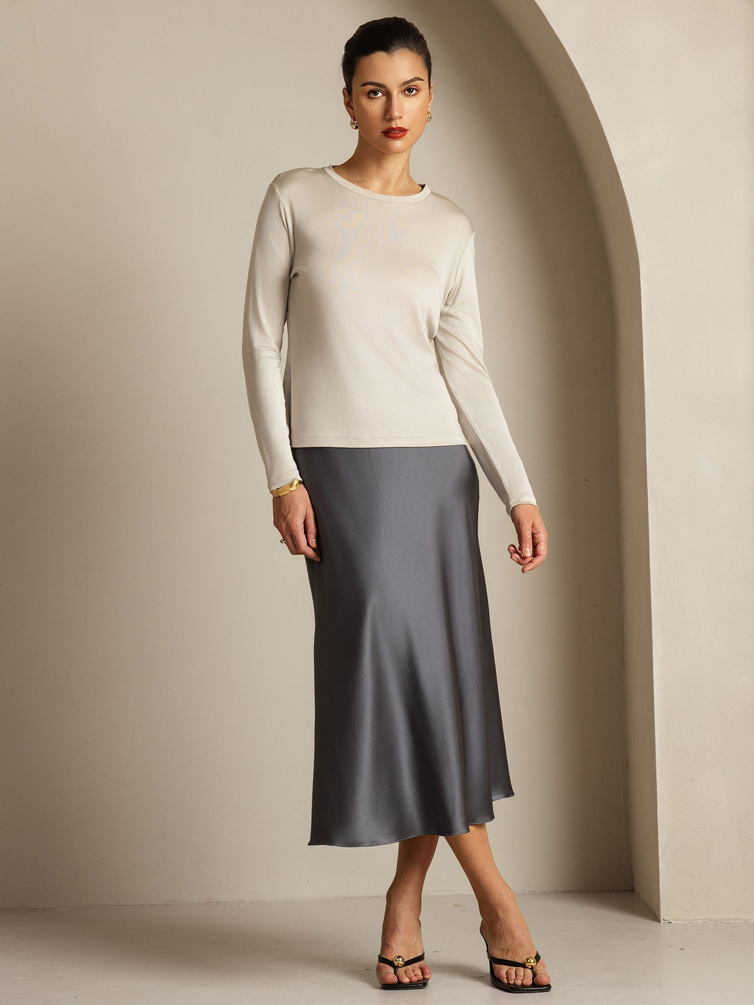 Women's Pure Silk Long Sleeve Round Neck Top