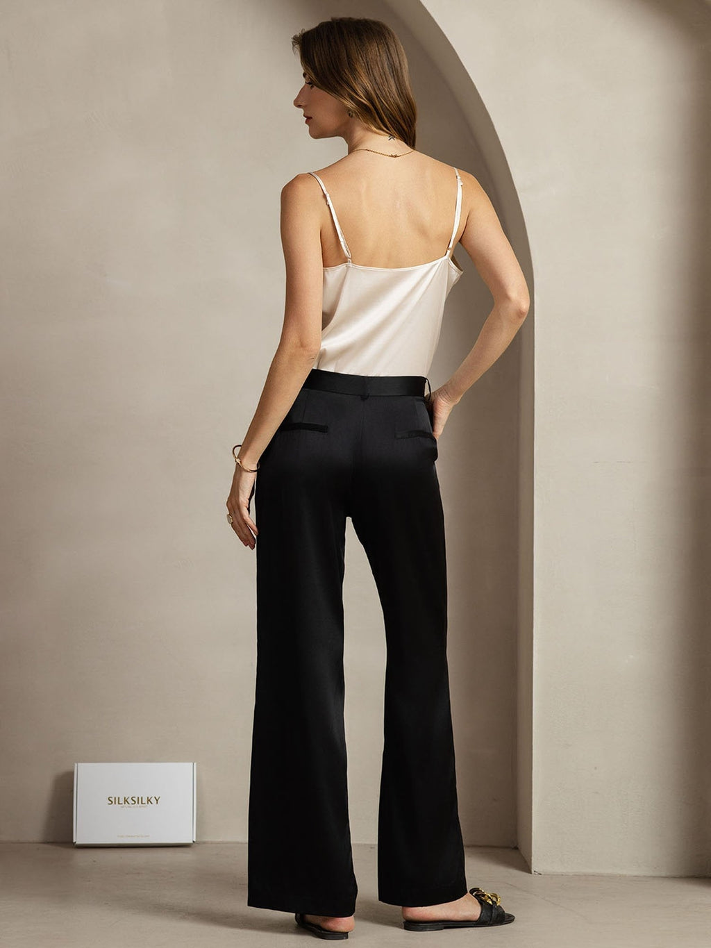19Momme Silk Straight Leg Women's Pants With Side Pockets Design