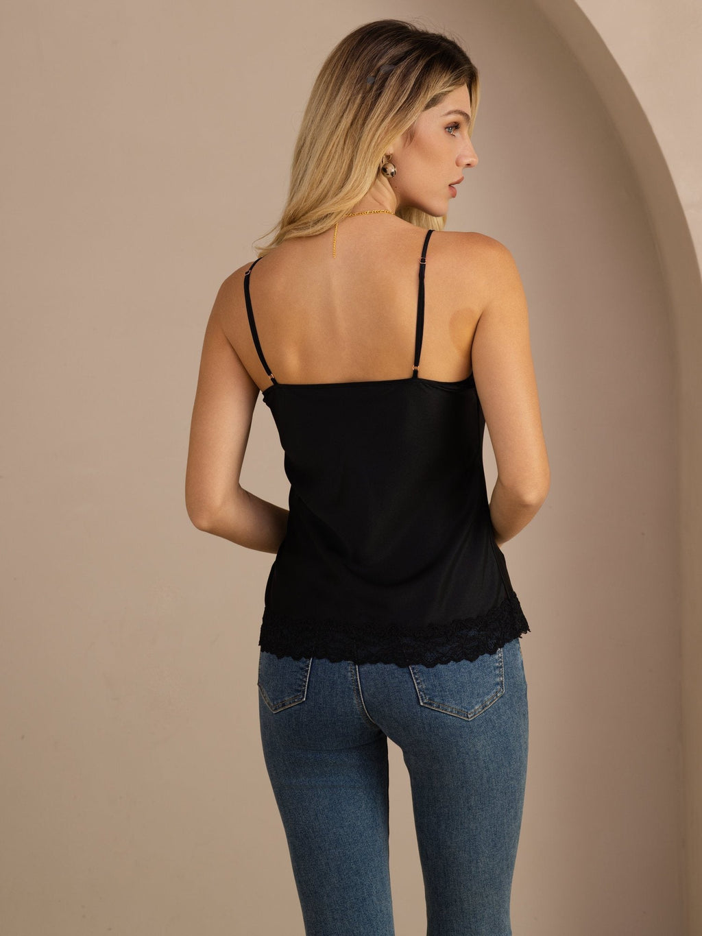 100% Mulberry Silk Women's Spaghetti Strap V Neck Lace Trim Camisole Top