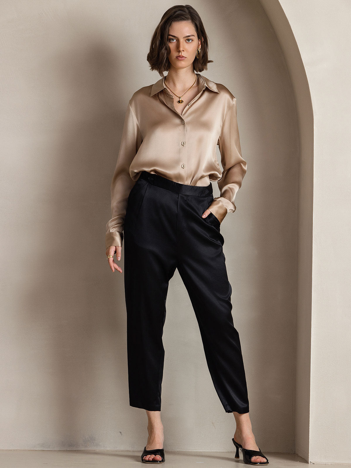 Women's 19 Momme Silk Long Sleeves Button-Up Shirt