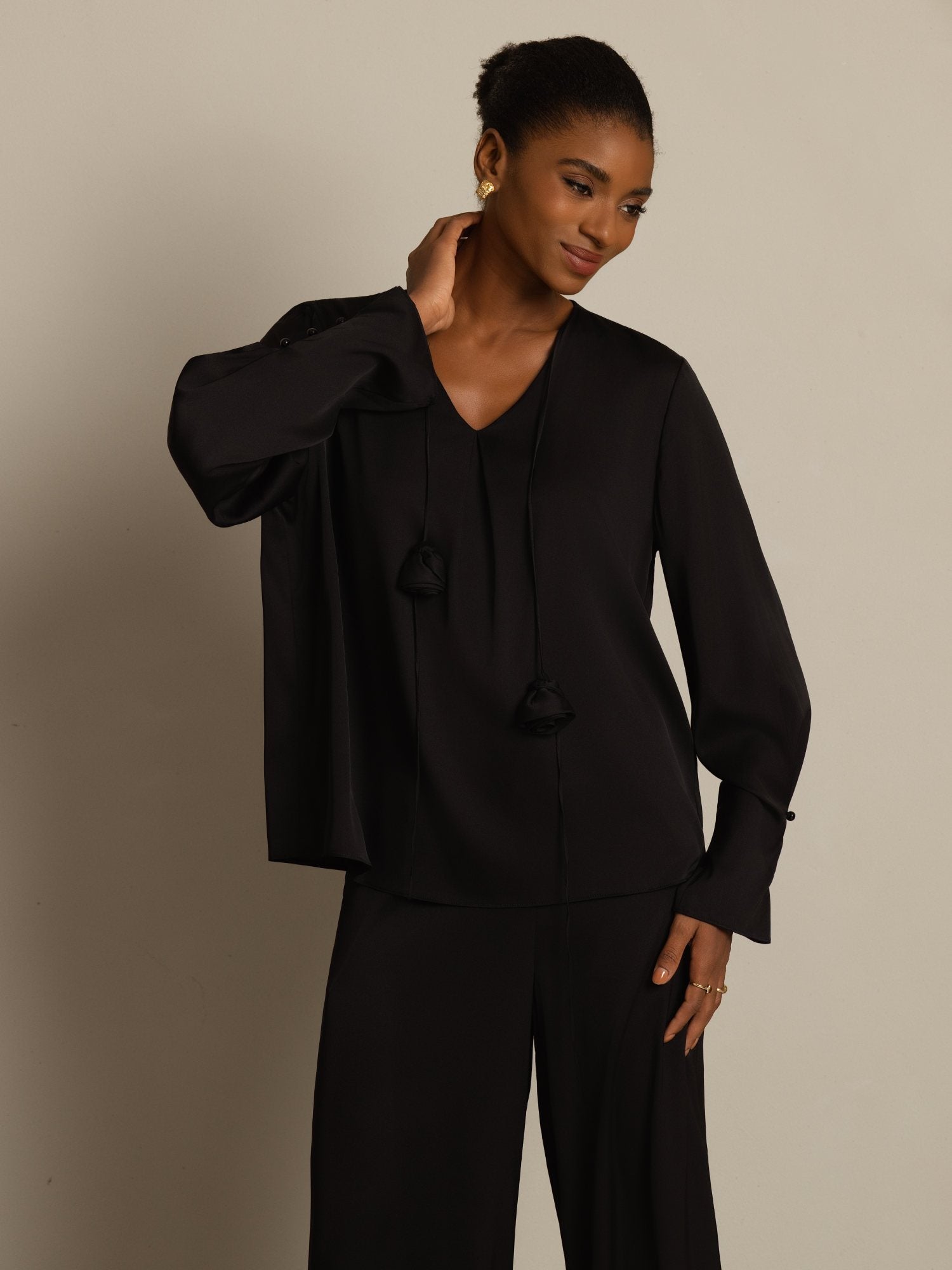 19Momme Silk Women's V Neck Long Sleeve Blouse With 3D Rose Detail
