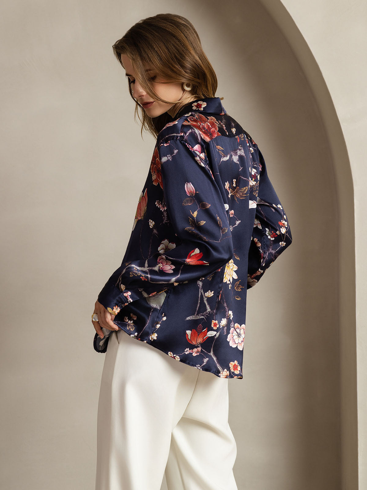 Women's 19 Momme Silk Long Sleeves Button-Up Shirt