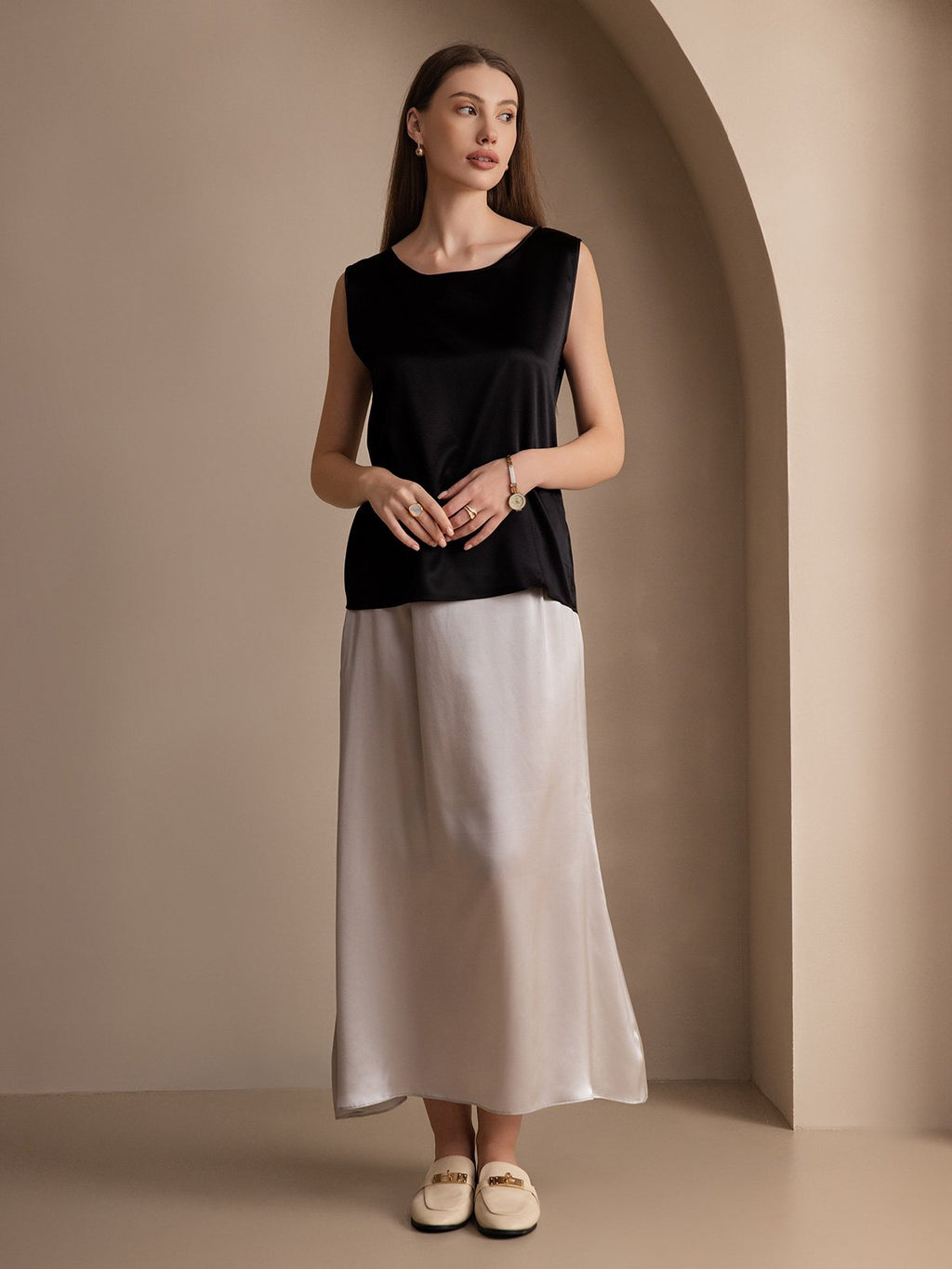 19Momme Silk Sleeveless Round Neck Women's Tank Top