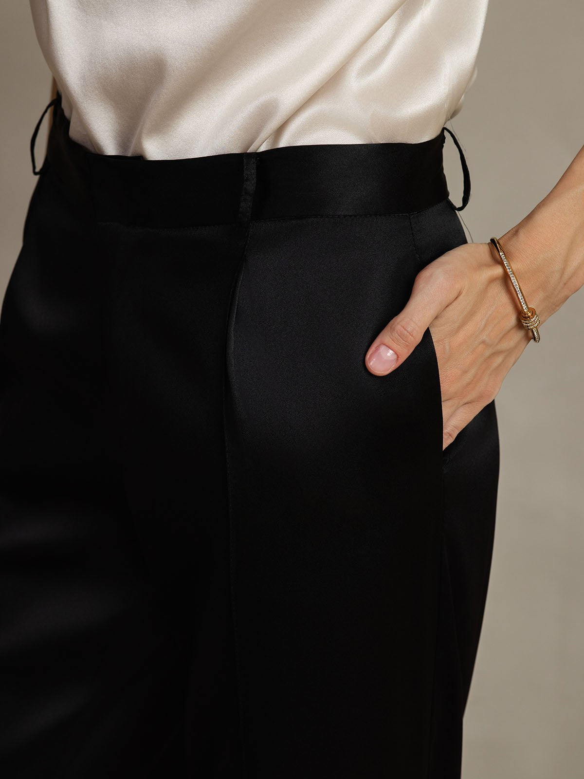 19Momme Silk Straight Leg Women's Pants With Side Pockets Design
