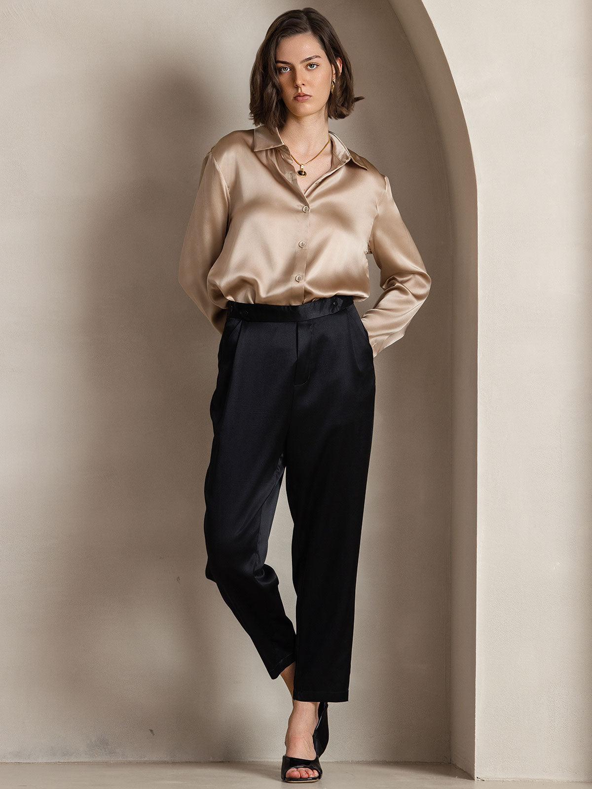 Women's 19 Momme Silk Long Sleeves Button-Up Shirt