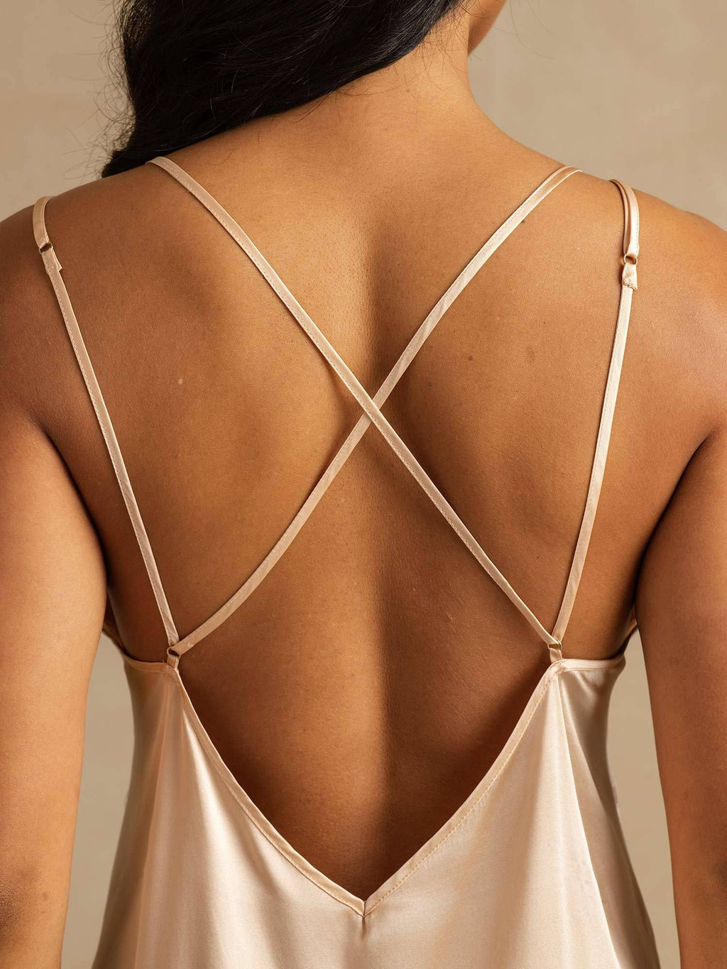 Pure Silk Spaghetti Strap Lace V neck Backless Short Nightgown