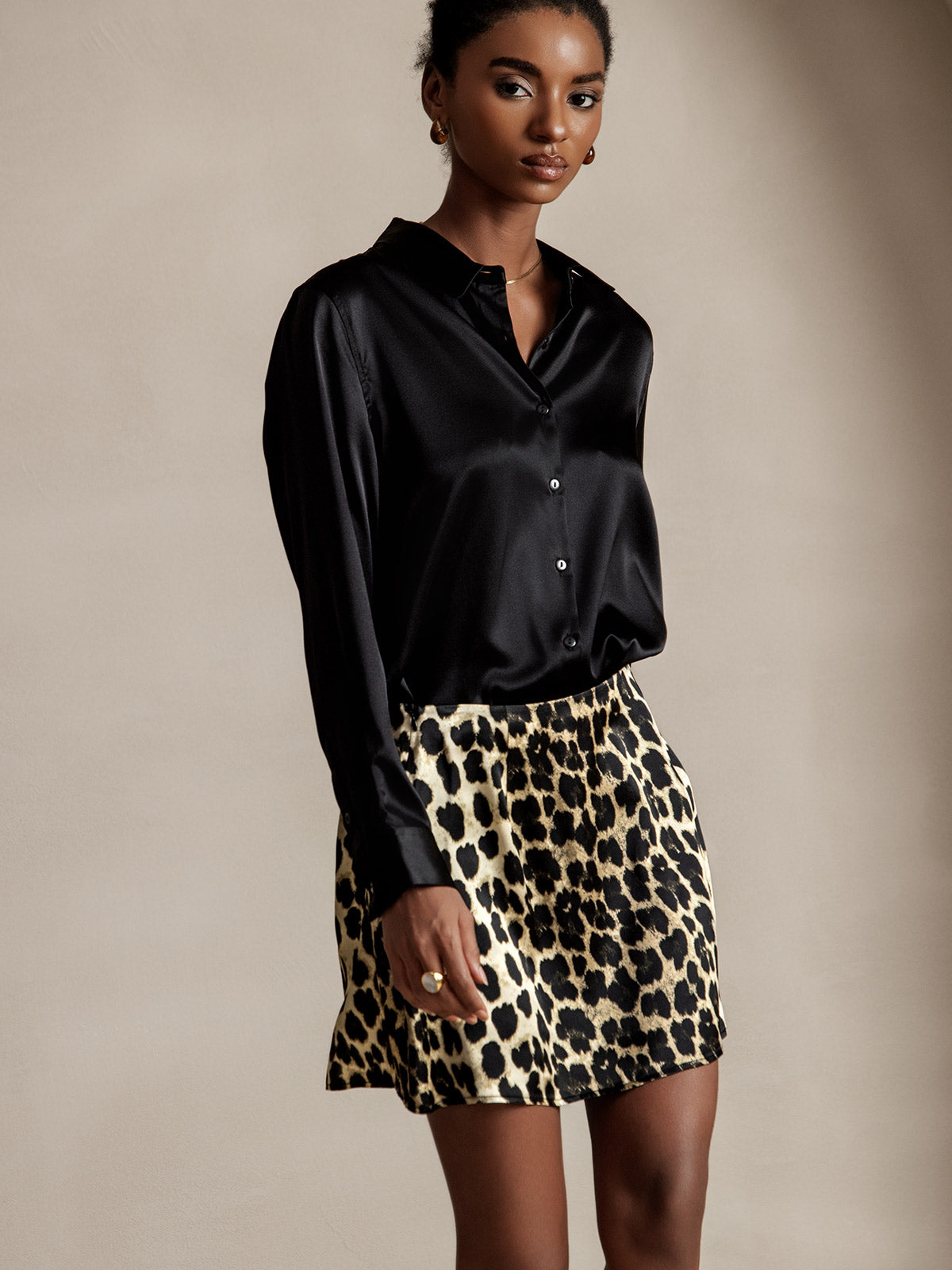 Women's 19 Momme Silk Long Sleeves Button-Up Shirt