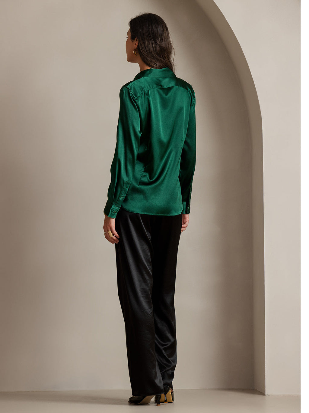 Women's 19 Momme Silk Long Sleeves Button-Up Shirt