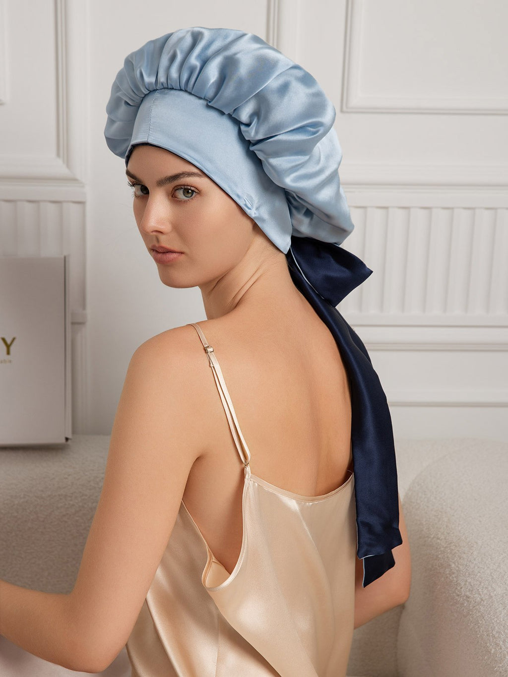 100% Mulberry Silk  Casual Bonnet with Long Ribbons (Two-tone and Double-sided)