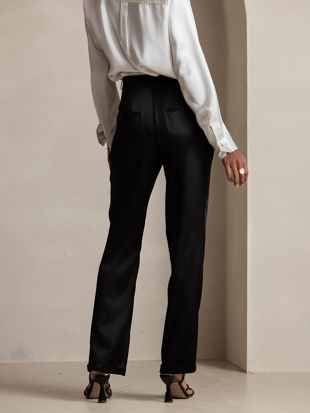 19Momme Silk High Waist Straight Fit Women's Pants with Zipper Side Pockets Design