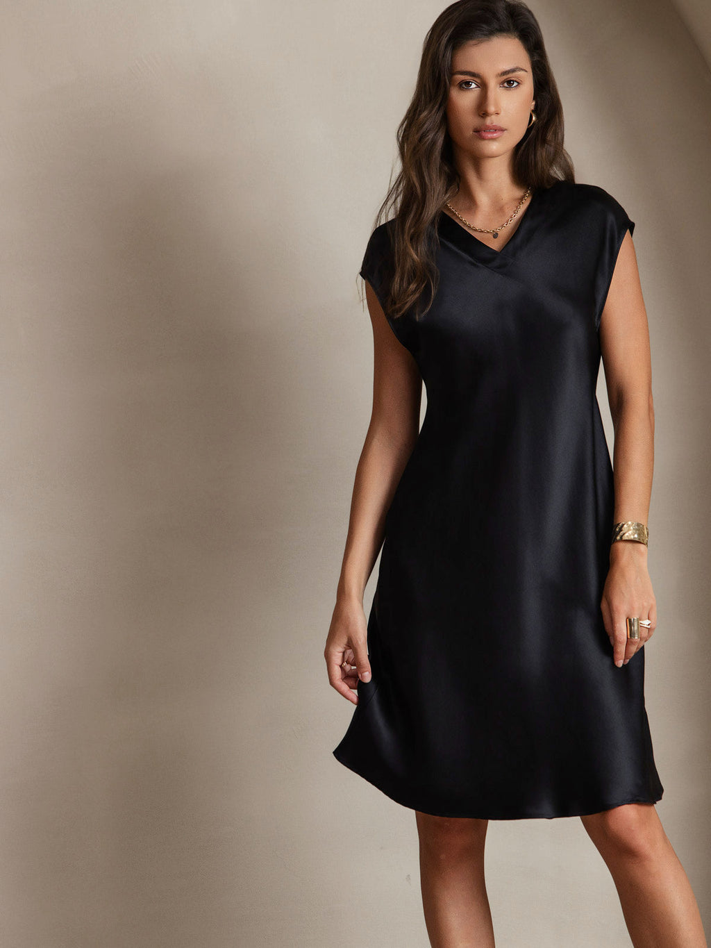 100% Mulberry Silk Cap Sleeve V Neck Knee Dress