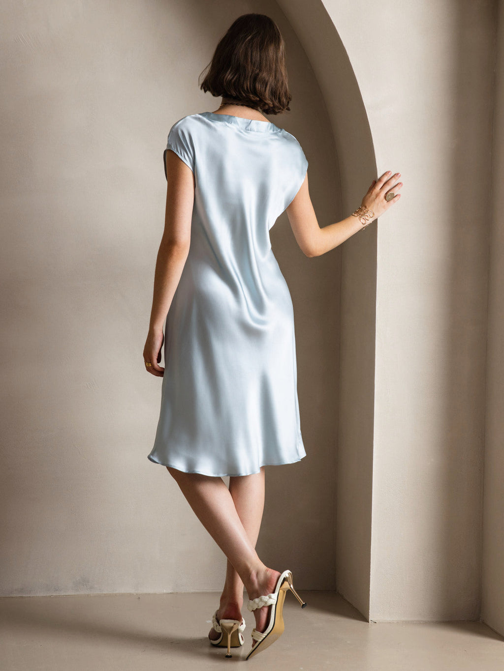 100% Mulberry Silk Cap Sleeve V Neck Knee Dress