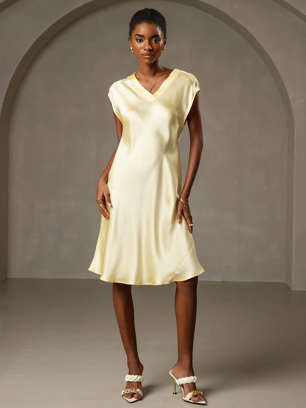 100% Mulberry Silk Cap Sleeve V Neck Knee Dress