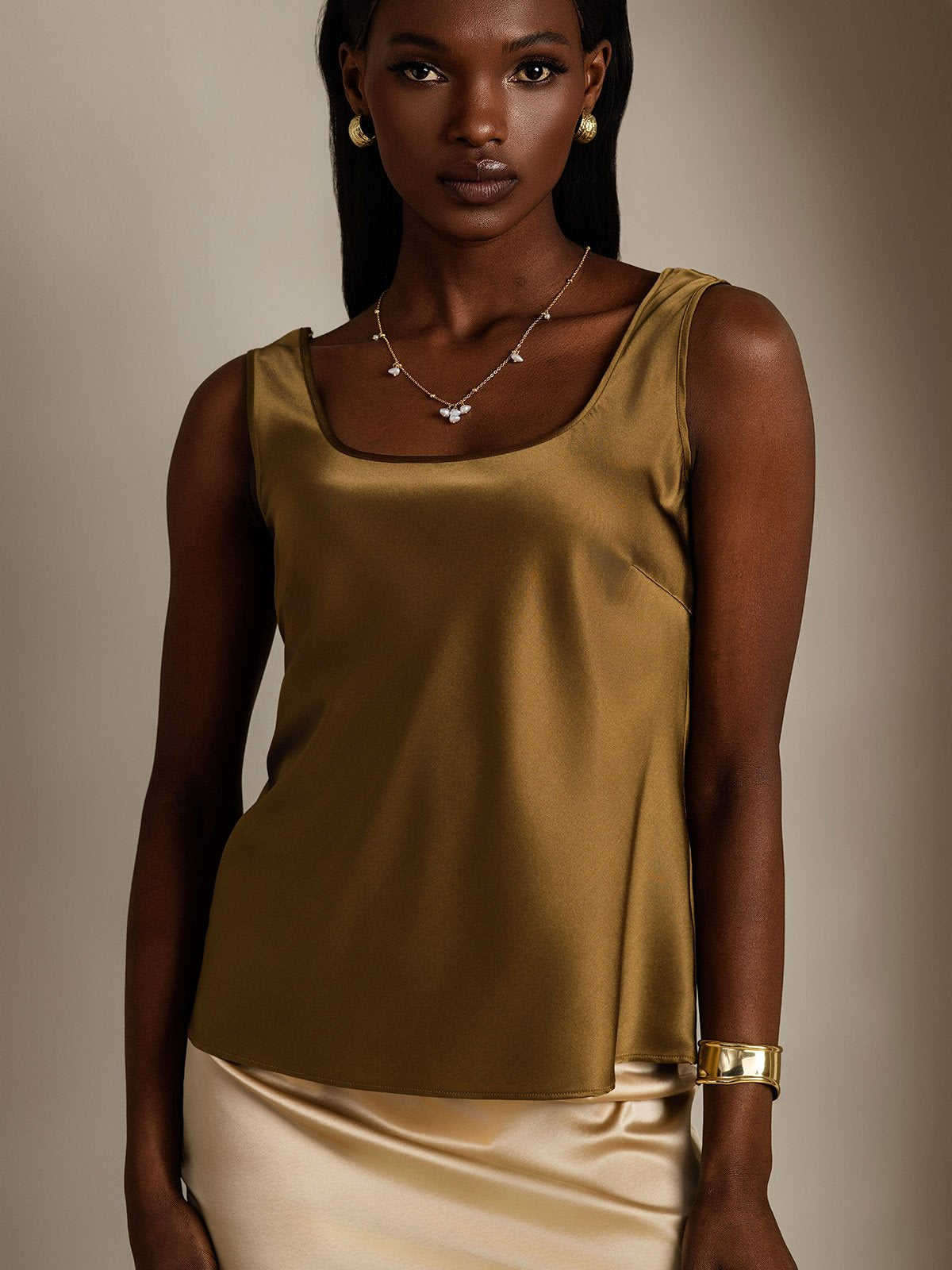 19Momme Silk Sleeveless U Neck Women's Tank Top