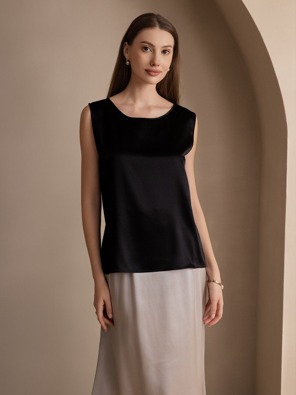 19Momme Silk Sleeveless Round Neck Women's Tank Top