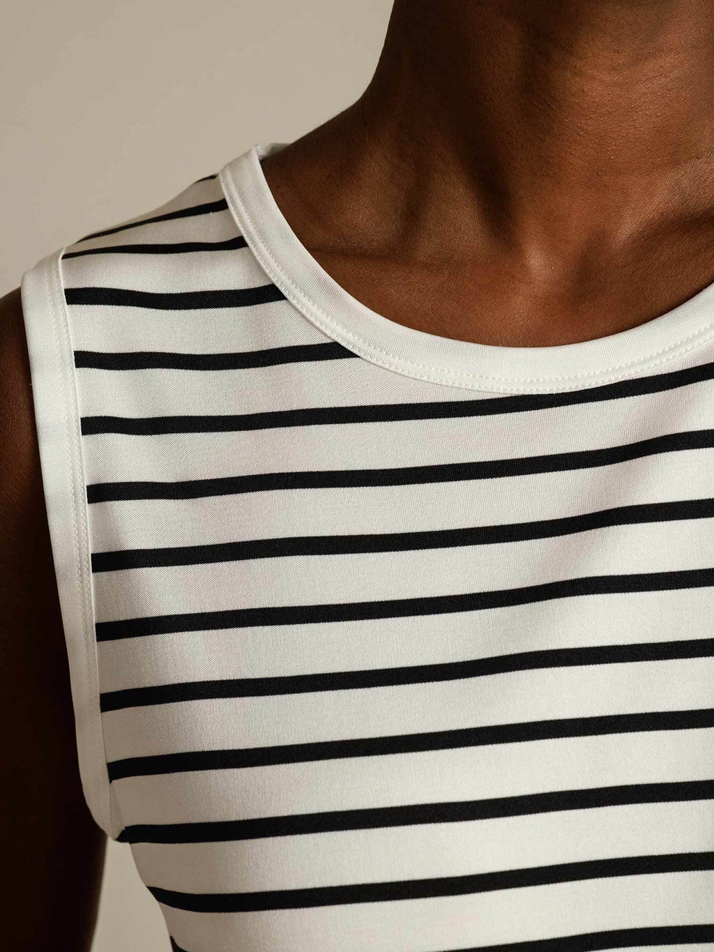 Women's Pure Silk Round Neck Sport Stripe Print Tank Top
