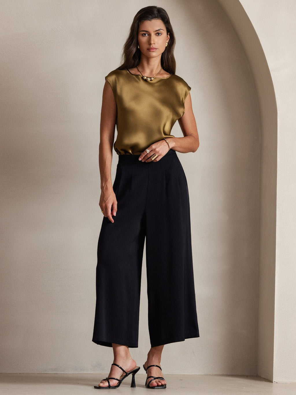 19Momme Silk Cap Sleeve Round Neck Women's Top
