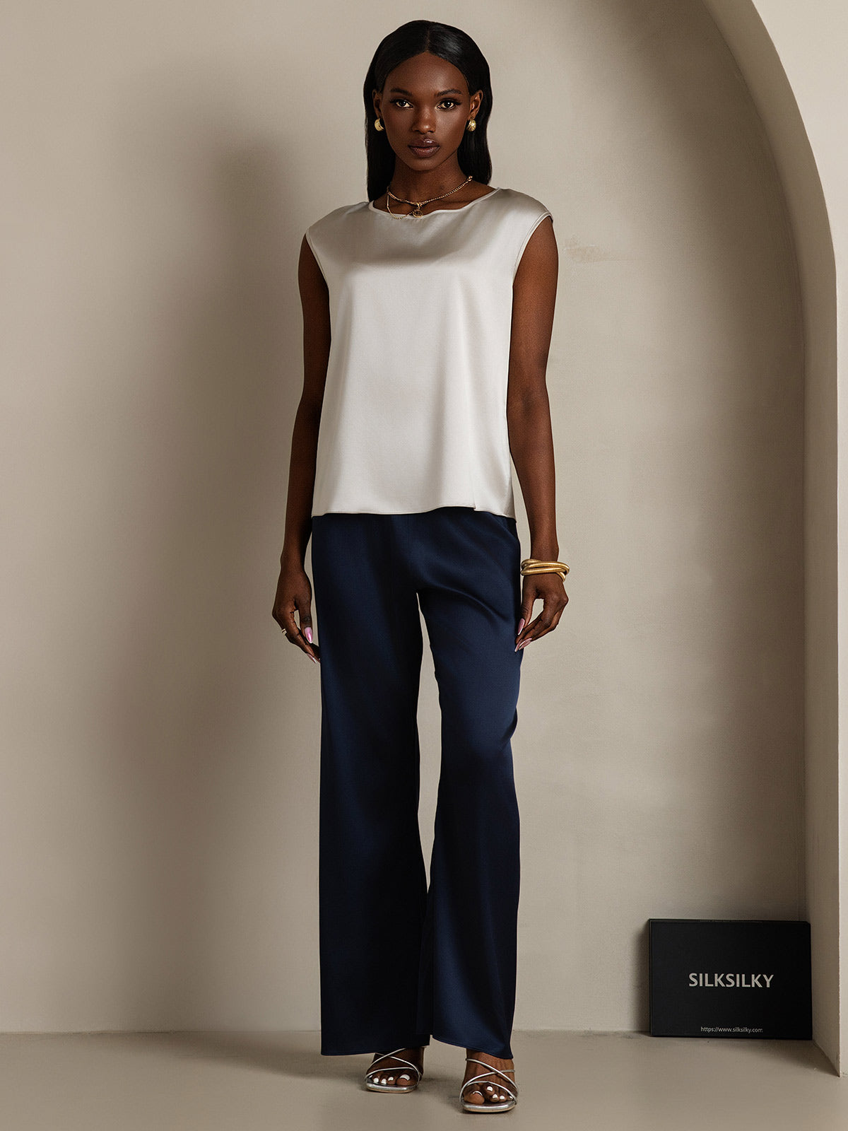 19Momme Silk Cap Sleeve Round Neck Women's Top