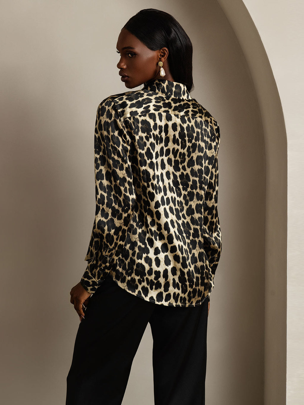 19Momme Silk Long Sleeve Lapel Collar Women's Shirt with Button Up Design
