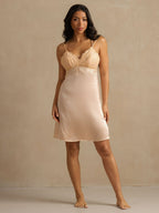Pure Silk Spaghetti Strap Lace V neck Backless Short Nightgown